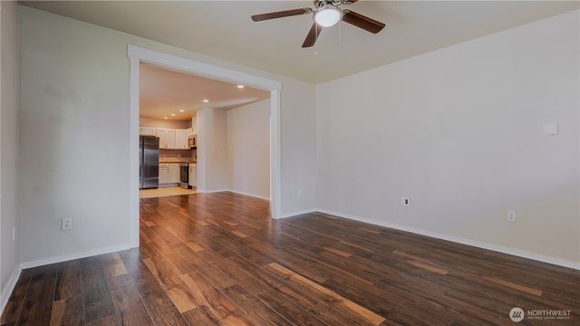 1421 S 45th, Tacoma, WA 98418