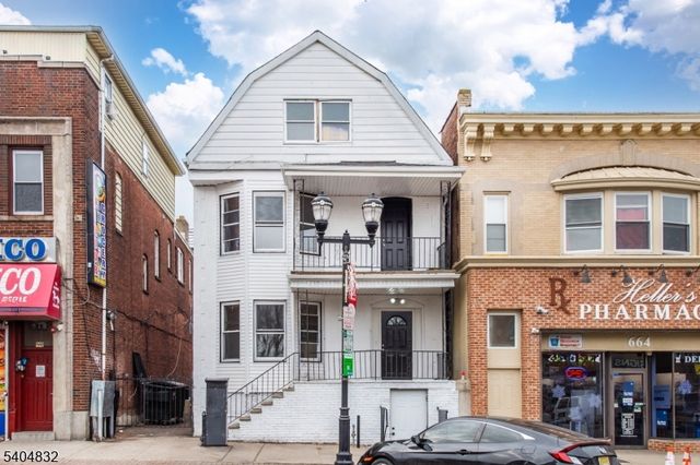 662 Mount Prospect Ave, Newark City, NJ 07104