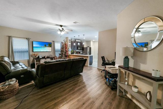 11214 Kingsnorth Drive, Tomball, TX 77375