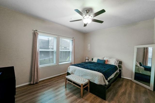 11214 Kingsnorth Drive, Tomball, TX 77375