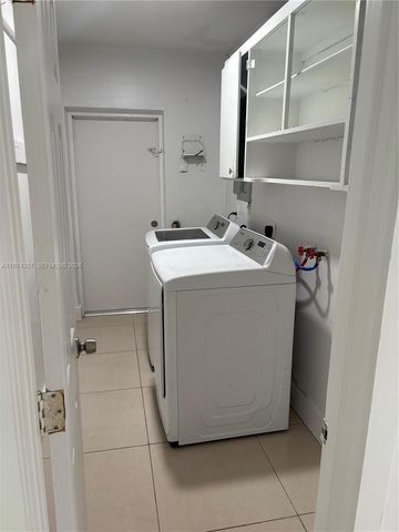 1106 NW 18th Ct, Fort Lauderdale, FL 33311