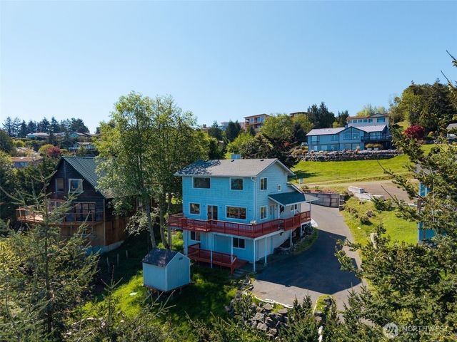 320 North Street, Sequim, WA 98382