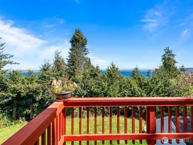 320 North Street, Sequim, WA 98382