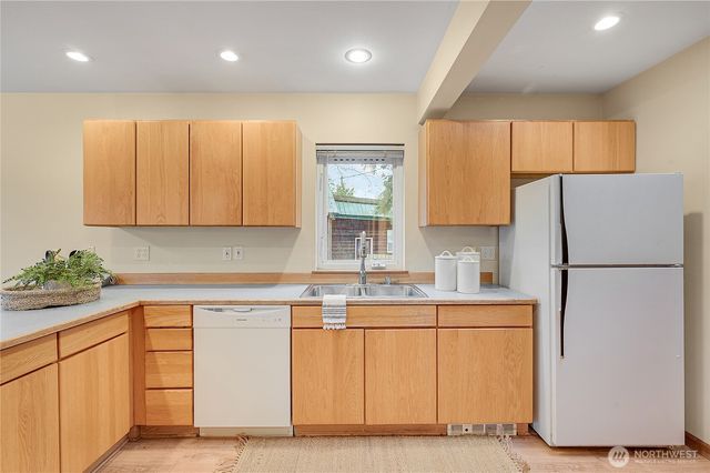 320 North Street, Sequim, WA 98382