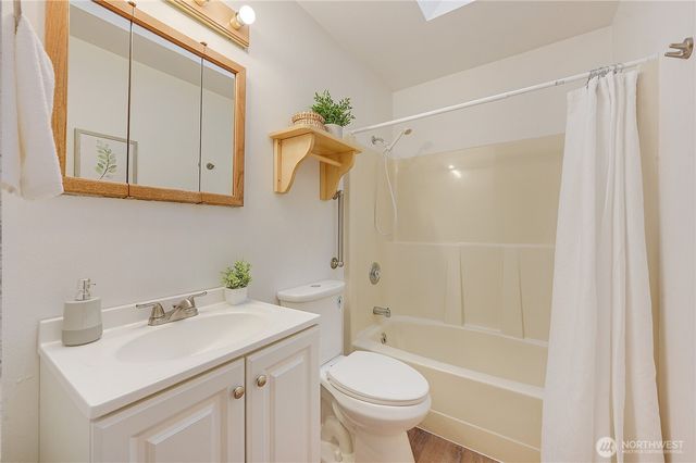 320 North Street, Sequim, WA 98382