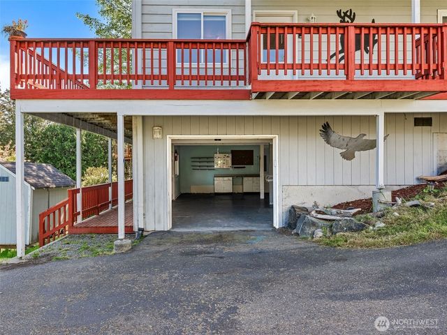 320 North Street, Sequim, WA 98382