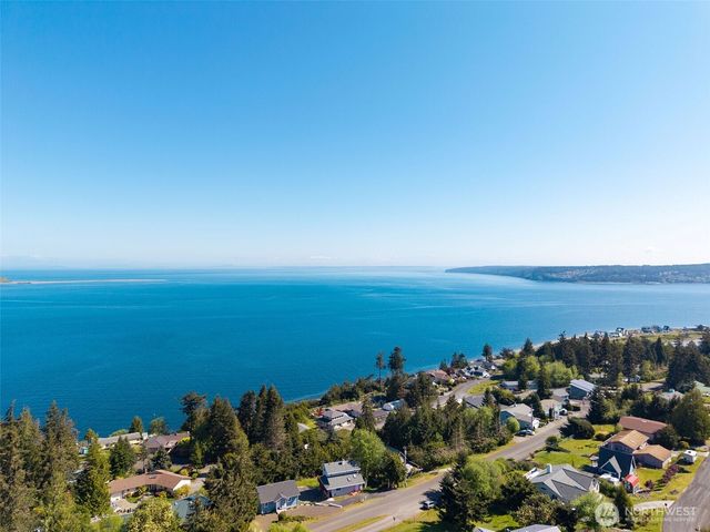 320 North Street, Sequim, WA 98382