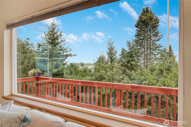 320 North Street, Sequim, WA 98382