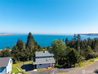 320 North Street, Sequim, WA 98382