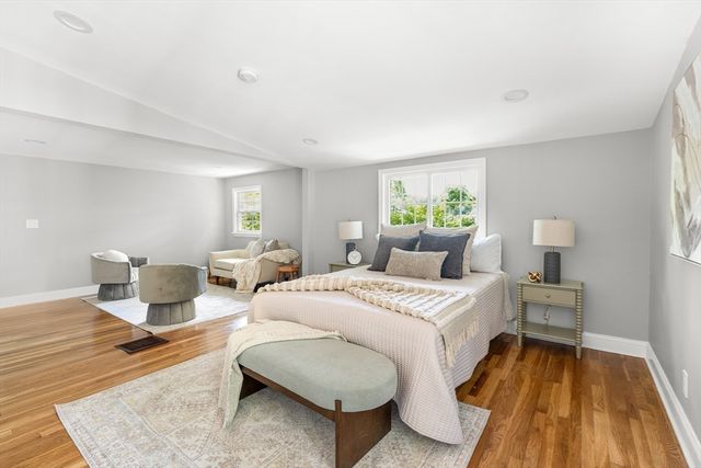 10 Kardon Rd, Boston, MA 02136