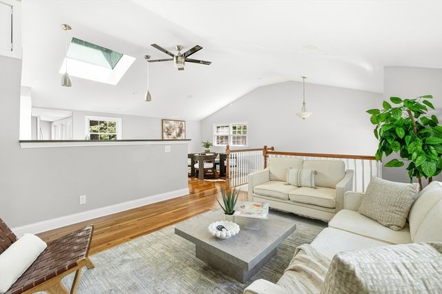 10 Kardon Rd, Boston, MA 02136