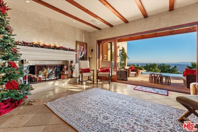 1740 Carla, Beverly Hills, CA 90210