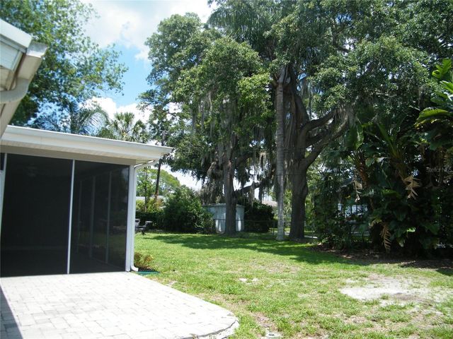 1060 JESSE AVENUE, Safety Harbor, FL 34695