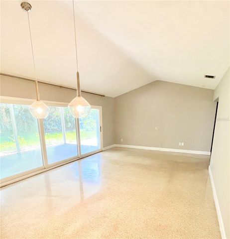 1060 JESSE AVENUE, Safety Harbor, FL 34695