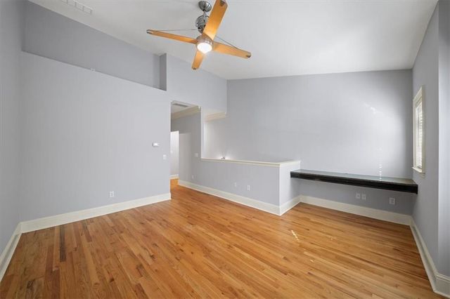 1115 Glenridge Place NE, Sandy Springs, GA 30342