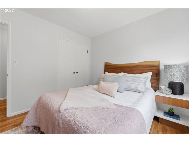7714 Se HAROLD St, Portland, OR 97206