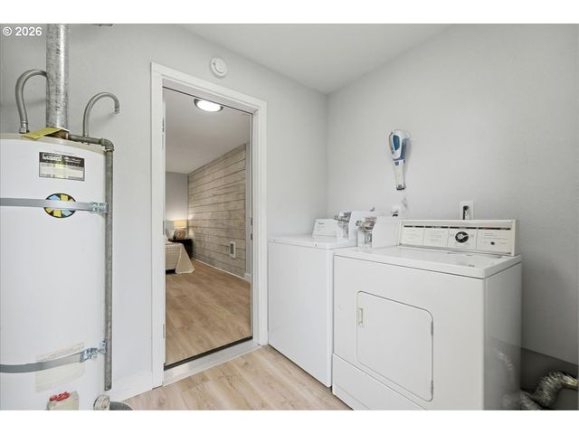 7714 Se HAROLD St, Portland, OR 97206
