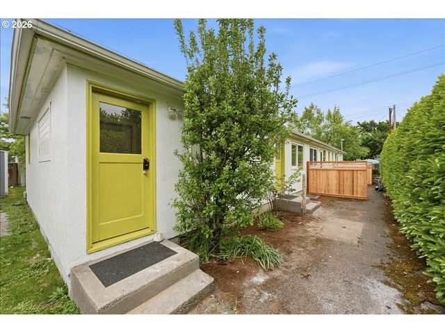 7714 Se HAROLD St, Portland, OR 97206