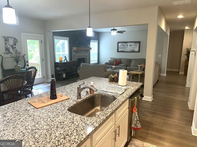 168 Mallard Creek Way, Bethlehem, GA 30620