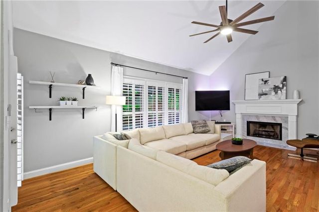 5729 BROOKSTONE NW Walk, Acworth, GA 30101