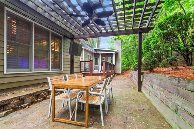 5729 BROOKSTONE NW Walk, Acworth, GA 30101