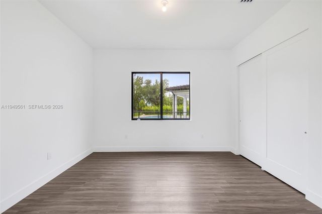 19749 NE 16th Place 19749, Miami, FL 33179