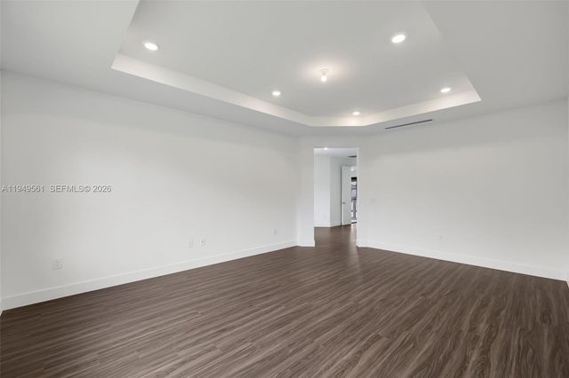 19749 NE 16th Place 19749, Miami, FL 33179