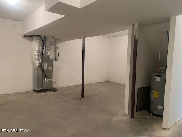 525 LOW VALLEY DR, Dandridge, TN 37725