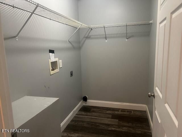 525 LOW VALLEY DR, Dandridge, TN 37725