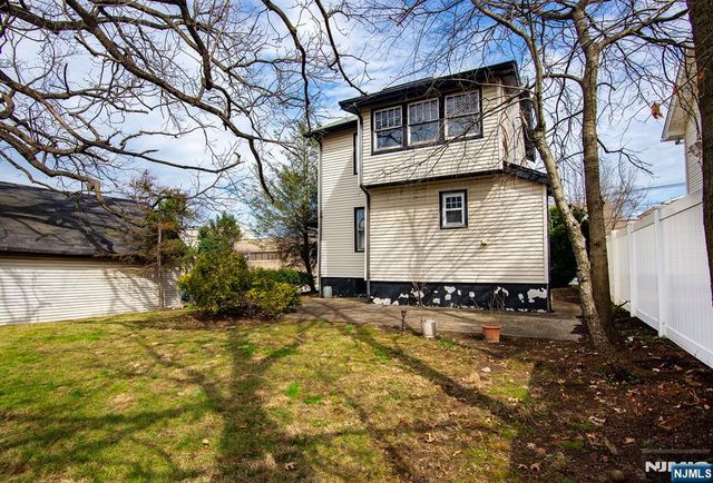 960 Maple, Ridgefield, NJ 07657