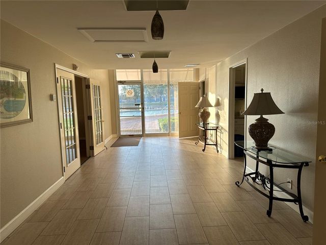 10355 PARADISE BOULEVARD 414, Treasure Island, FL 33706