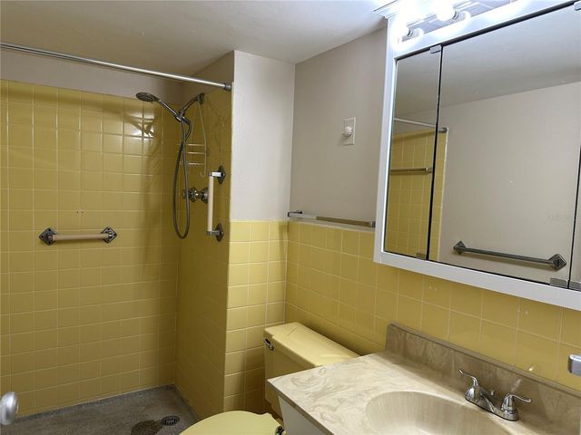 10355 PARADISE BOULEVARD 414, Treasure Island, FL 33706