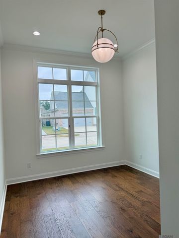 5122 Mclain Way, Baton Rouge, LA 70809