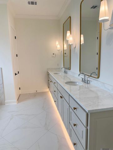 5122 Mclain Way, Baton Rouge, LA 70809