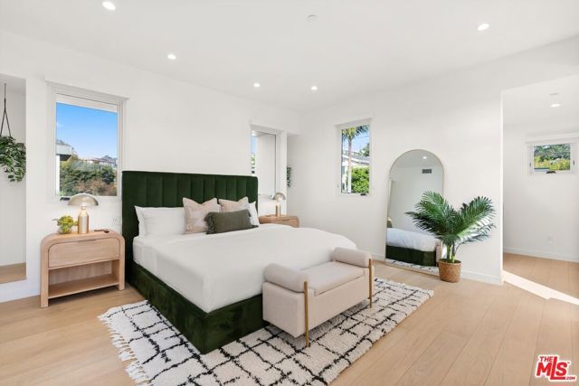 3464 Greenwood Avenue, Los Angeles, CA 90066