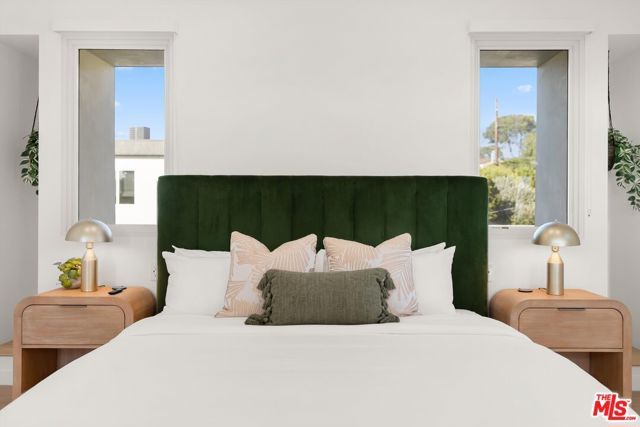 3464 Greenwood Avenue, Los Angeles, CA 90066