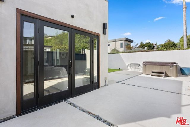 3464 Greenwood Avenue, Los Angeles, CA 90066