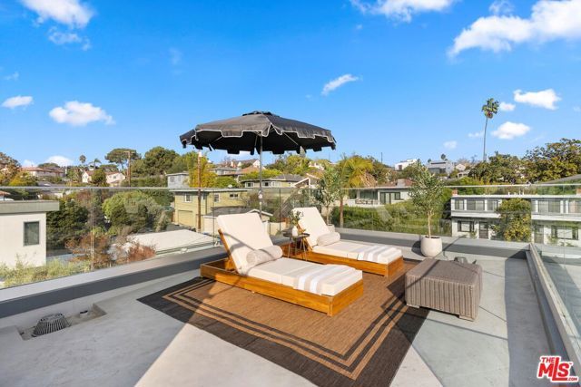 3464 Greenwood Avenue, Los Angeles, CA 90066