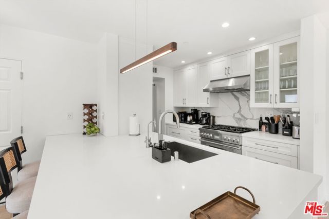 3464 Greenwood Avenue, Los Angeles, CA 90066
