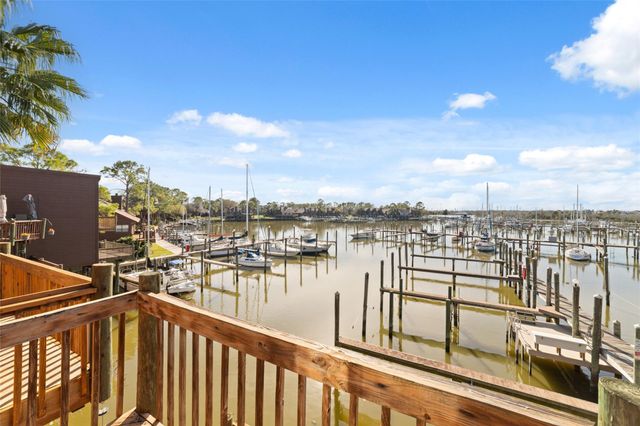 717 Davis Road, League City, TX 77573