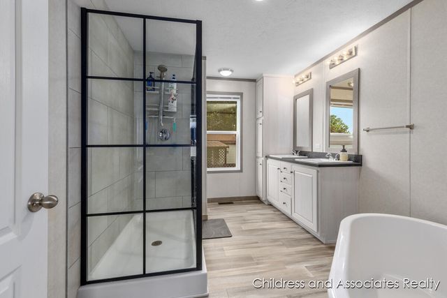 1824 Rhoda Street, Lowell, MI 49331