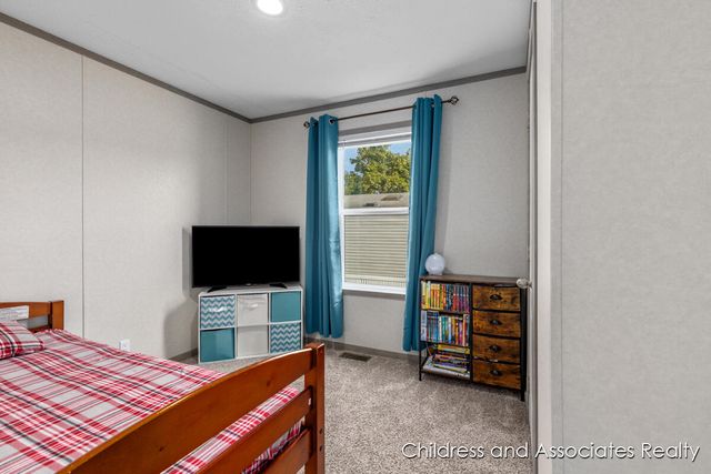 1824 Rhoda Street, Lowell, MI 49331