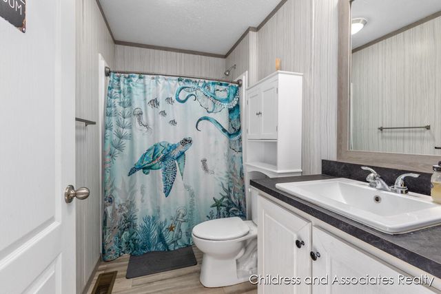 1824 Rhoda Street, Lowell, MI 49331