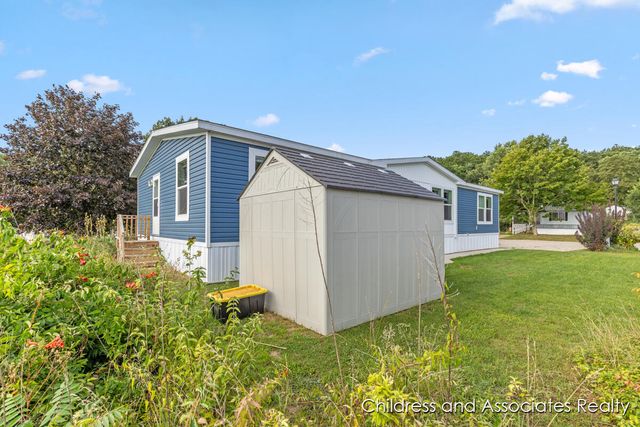 1824 Rhoda Street, Lowell, MI 49331