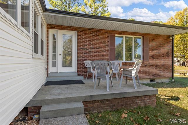 3301 Lark Drive, Arnold, MO 63010