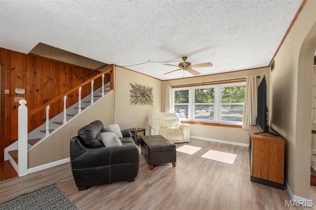 3301 Lark Drive, Arnold, MO 63010