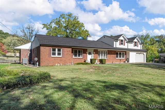 3301 Lark Drive, Arnold, MO 63010
