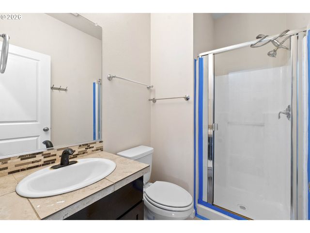 12312 Se ZION St, Damascus, OR 97089
