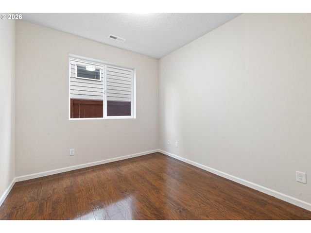 12312 Se ZION St, Damascus, OR 97089