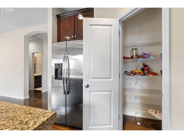 12312 Se ZION St, Damascus, OR 97089